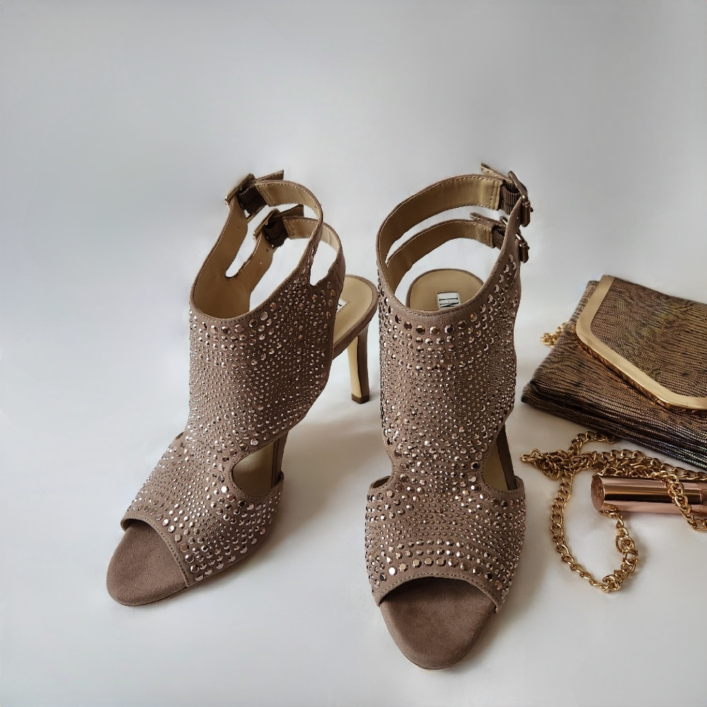 I.N.C. International Concepts, Size 7 1/2,  Taupe Heels